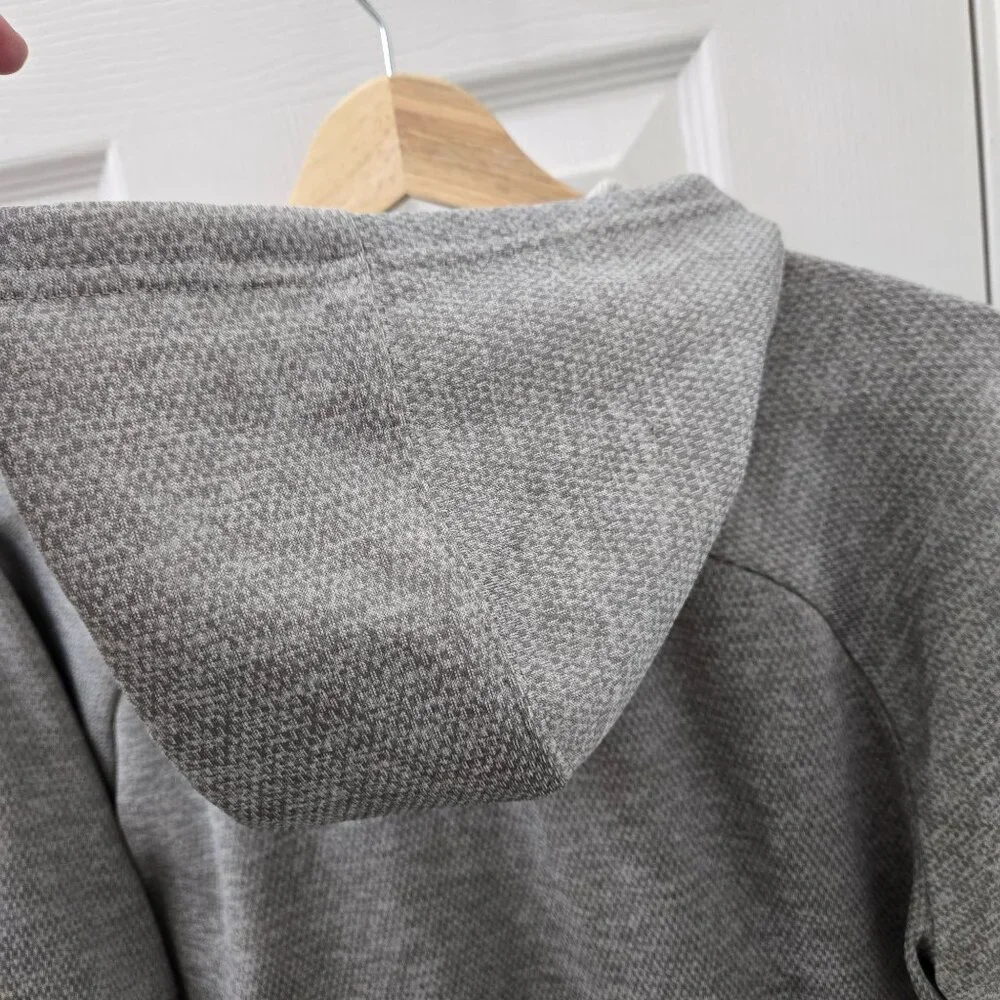 Adidas Mens Gray Hooded‎ Sweatshirt Size Medium Hoodie Athletic Athleisure *FLAW